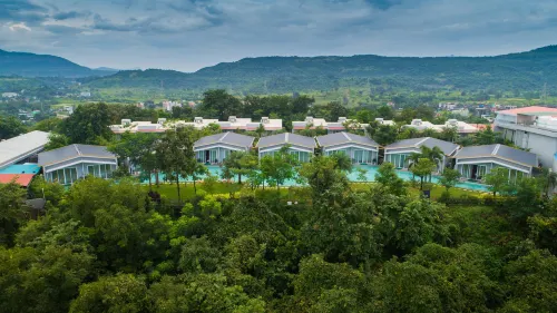 The Forest Club Resort Hotel a Arvand