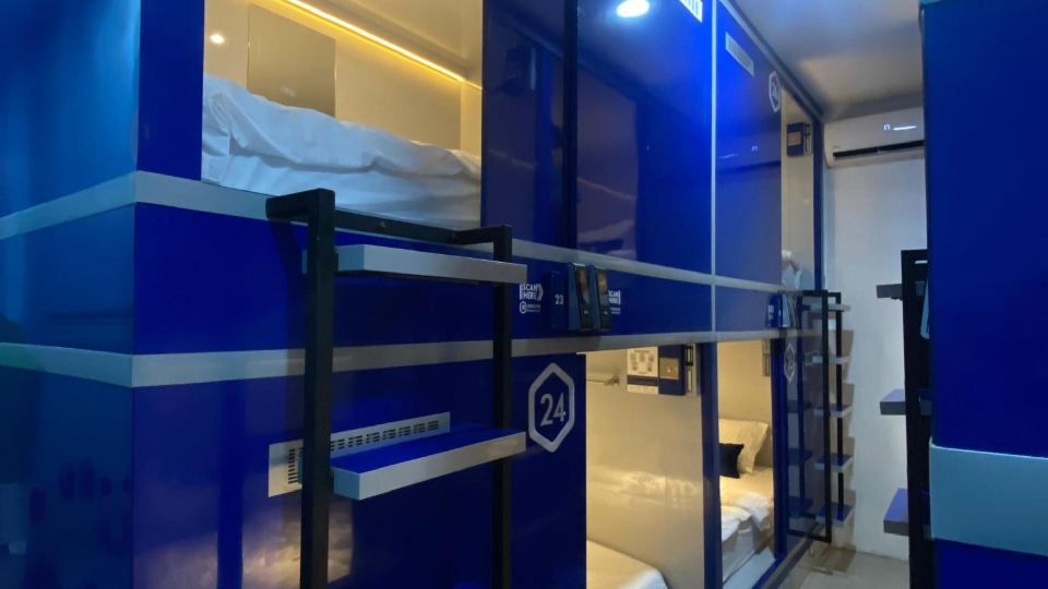 Rosalyne Sleepbox Hotel Sangaji