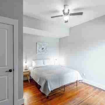 Charming 1-bedroom apartment in brilliant Chattanooga with AC, WiFi Rooms