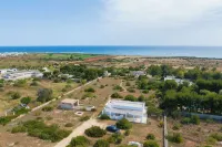 LiAMA Detached villa surrounded by greenery with panoramic sea views. Hotels in Salve