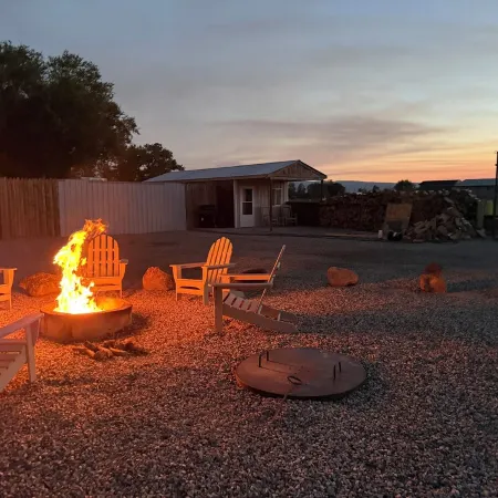 Wine Country Escape - 3 BR/2 BA Retreat - Orchard, Mountain Views & Large Patio