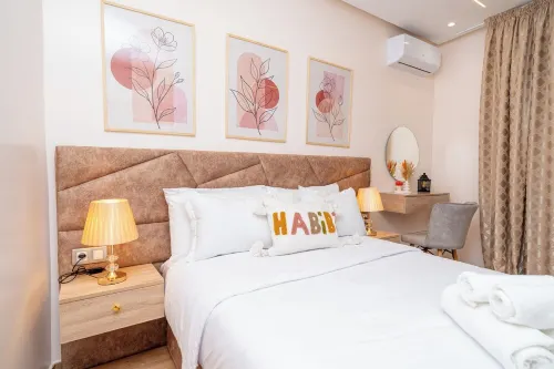 Chic apartment 2 minutes from the beach