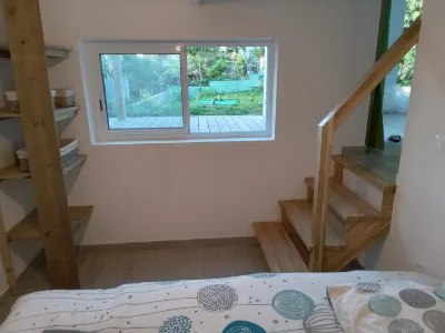 Maison sur Grand Jardin où les Oiseaux Chantent à Moins de 15 min des Plages Hoteles cerca de MUSÉE STELLA MATUTINA