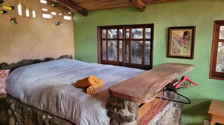 Casa Mariposa Nature Retreat on Chirripó Mountain, pet friendly