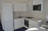 Lavender studio apartment, nestled in the sand dunes, 20m from the beach.