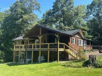 Beautiful Mountain Getaway - Best Deck in the Mountains.