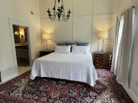 The Carriage House of Corinth is a remodeled home with loads of charm Hotels in Corinth