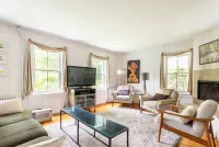 Greek Revival Farmhouse in Stockbridge Hotels in Stockbridge