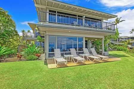 Oceanfront Luxury Meets Maui Magic at Kapalua Bay Villas 23G4 Отели рядом с достопримечательностью «Капалуа Теннис Гарден»