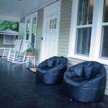 Spacious North Shore Bungalow @ Coolidge Park Others