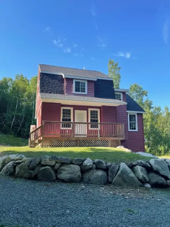 White Mountains Snowmobile Ski Trails Nearby Family Friendly Rustic Dogs Welcome