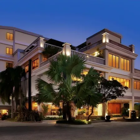 Rattan Inn Hotel