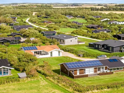 "Sulevi" - 200m to the Fjord Hotels in Vestervig