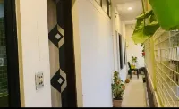 Hotel Hitam Rishikesh 2Min Walk to Parmarth Niketan Aashram ,Vanprastha Aashram