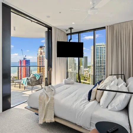 Encore Broadbeach - Official