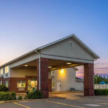 Days Inn by Wyndham Mountain Home