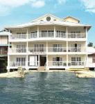 Tropical Suites Hotel