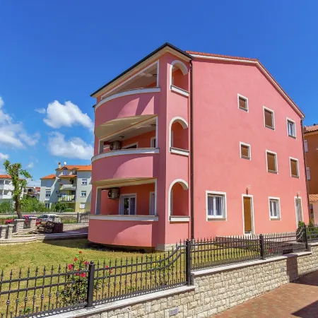 Nice Apartment Only 500m From the Beach