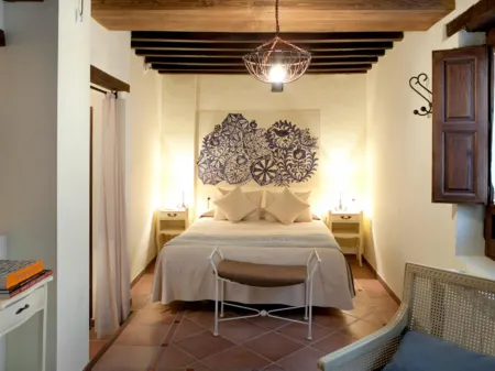 Charminghomesgranada Aljibe Antiguo Отели рядом с достопримечательностью «Монастырь Святого Иеронима»