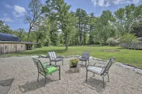 Ashley Falls Home w/ Fire Pit: Hike & Ski! - Country Houses