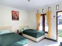 Cemara Tujuh Homestay & Resto