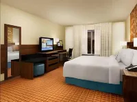 Fairfield Inn & Suites Atlanta Gwinnett Place Отели рядом с достопримечательностью «Парк Макдэниел Фарм»