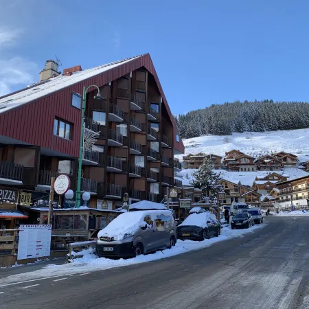 Modern Alpine Apartment