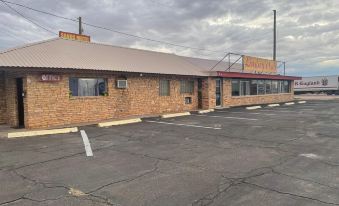 Sands Motel