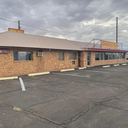 Sands Motel