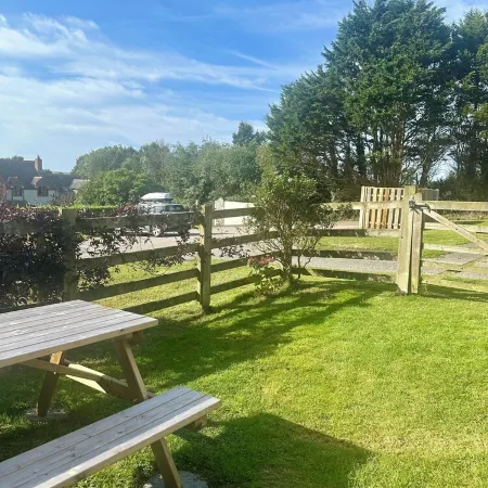 Cosy Family Cottage with Dog-Friendly Garden, Near Rock, Polzeath & Padstow