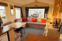 3 Bed Caravan 8 Berth Pet Friendly Parking - Pools