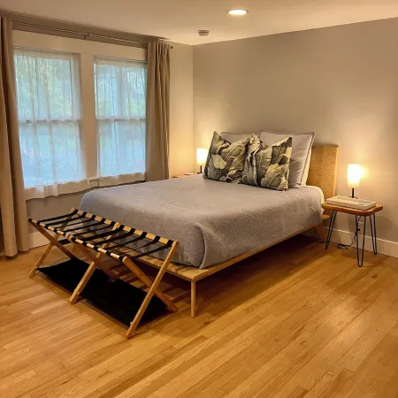 Coastal Private Guest Suite Отели рядом с достопримечательностью «Пляж Нантаскет»