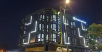 Check Inn Suite Hotel & Spa โรงแรมใน