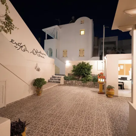 Villa Toula Отели рядом с достопримечательностью «Вулкан»