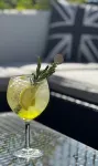 The Horseshoe & Castle - Bars