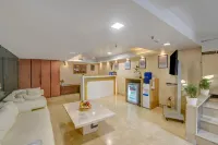 Qotel Signature Lavish Inn Rajouri Garden