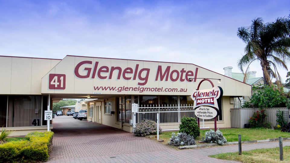 Glenelg Motel