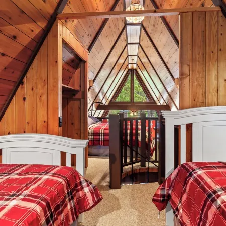 The Perfect Getaway Any Time of Year!!