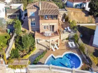 Villa in Aiguaviva Park with Private Pool - Villaer