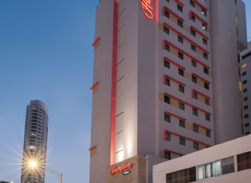 Hampton by Hilton Cartagena