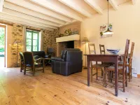 Cottage in Chaleix near Forest and Lake