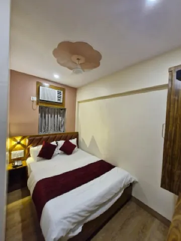 Hotel AL-HAMD Hotels near Chhatrapati Shivaji Terminus