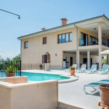 COUNTRY HOUSE NEW CONSTRUCTION, NEW EQUIPMENT, QUIET