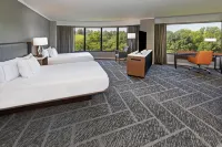 DoubleTree by Hilton Tulsa - Warren Place