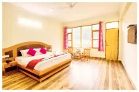 Goroomgo J J Regency (Manali)