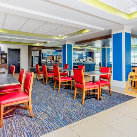Holiday Inn Express & Suites JACKSONVILLE - BLOUNT ISLAND by IHG