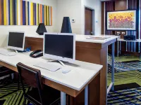 Holiday Inn Express & Suites OKLAHOMA CITY AIRPORT by IHG Hotels near Athena Mall