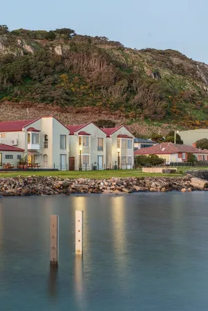 Stanley Village Waterfront Accommodation