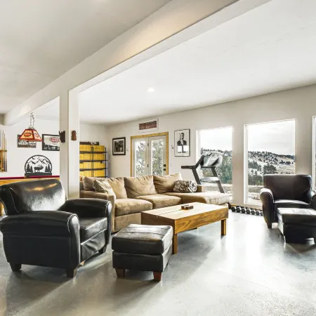 Game Room and Stunning Views Fairplay Hideaway!