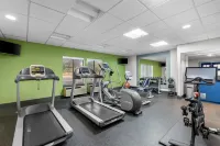 Spark by Hilton Green Bay - Gym